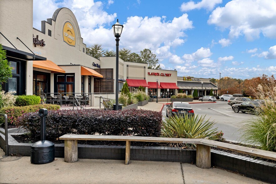 2700 Town Center Dr, Marietta, GA à louer - Photo de l’immeuble – Image 2 sur 8