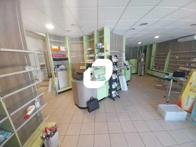 Local commercial dans Le Bouscat à vendre - Photo de l’immeuble – Image 2 sur 6