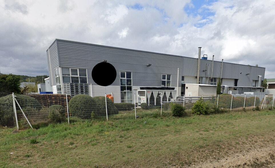 2 2ème Avenue, Fuveau à vendre - Photo de l’immeuble – Image 1 sur 20