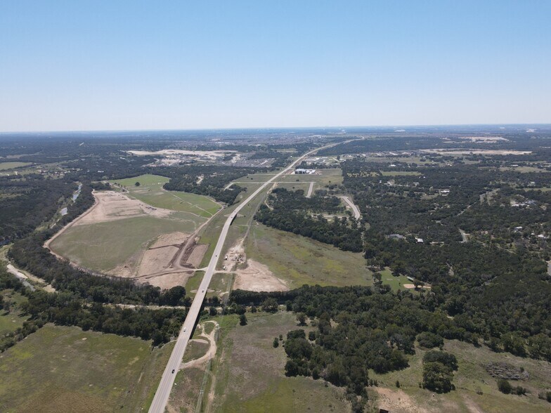 3148 Co 258, Liberty Hill, TX à vendre - Photo de l’immeuble – Image 1 sur 16