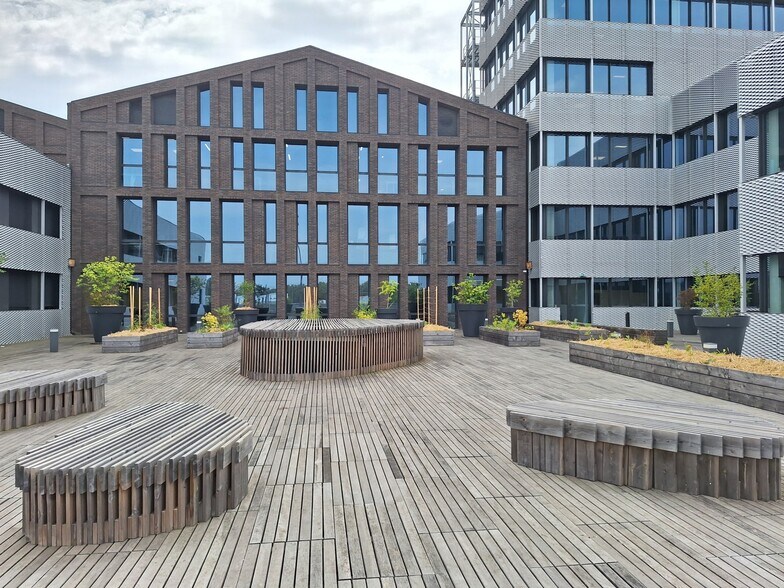 171 Rue Lucien Faure, Bordeaux à louer - Photo de l’immeuble – Image 1 sur 9