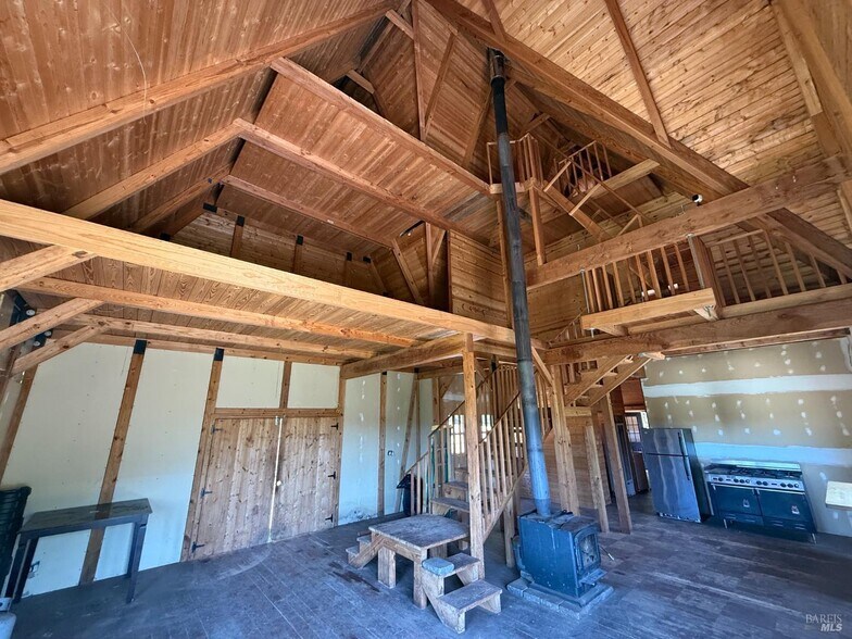 37600 US-101, Laytonville, CA à vendre - Photo de l’immeuble – Image 3 sur 10