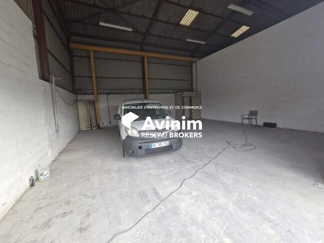 Plus de détails pour Industriel/Logistique à louer