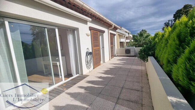 Plus de détails pour Bureau à vendre