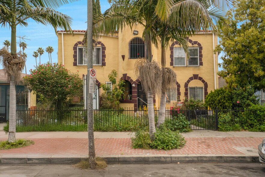 1061 W 57th St, Los Angeles, CA à vendre - Photo principale – Image 1 sur 11