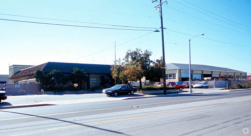 View Photo