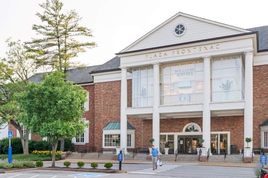 97 Plaza Frontenac, Saint Louis, MO à louer - Photo principale – Image 1 sur 16