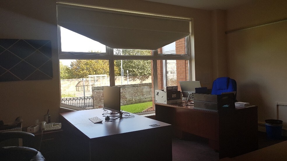 8 Caird Park, Hamilton à louer - Photo intérieure – Image 3 sur 7