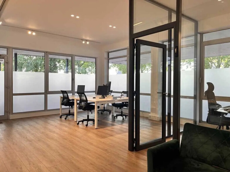 37 Rue Collange, Levallois-Perret à vendre - Photo de l’immeuble – Image 1 sur 4