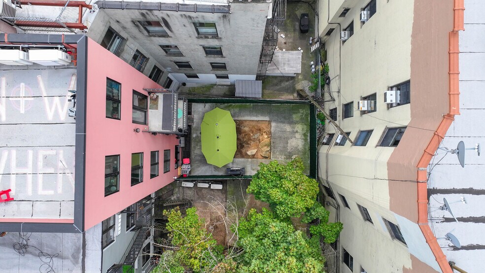 1140 Bushwick Ave, Brooklyn, NY à vendre - Photo de l’immeuble – Image 2 sur 9