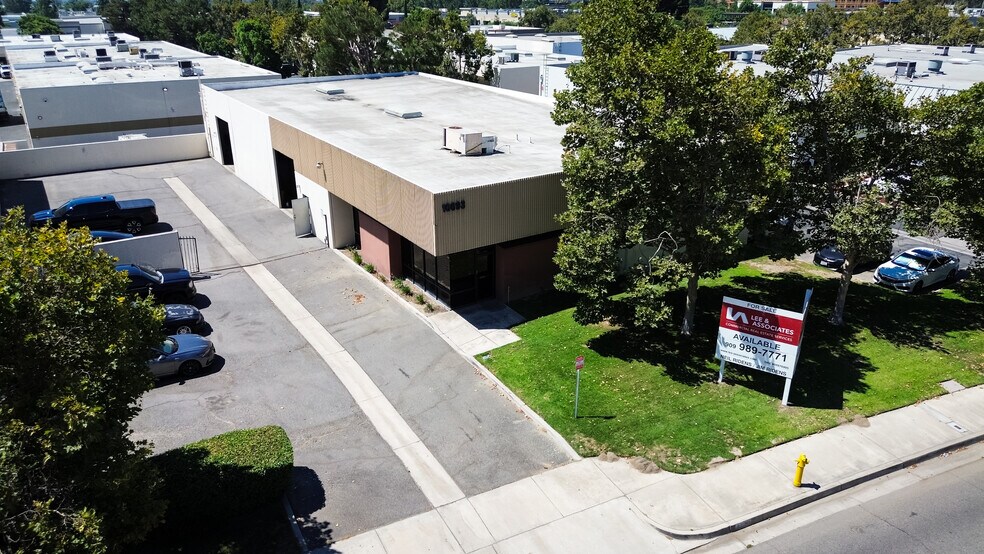 10693 Civic Center Dr, Rancho Cucamonga, CA à vendre - Photo de l’immeuble – Image 3 sur 32
