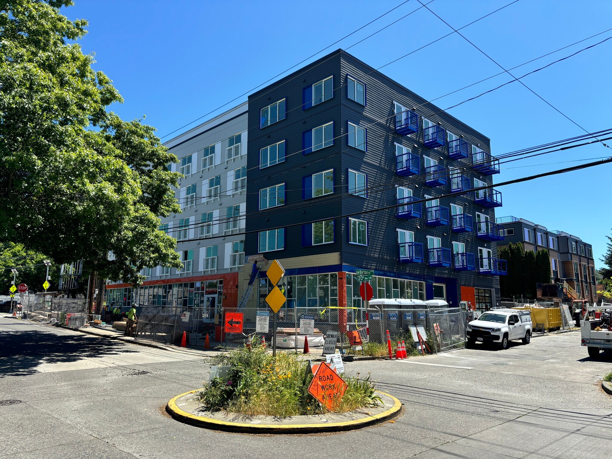 9208 20th Ave SW, Seattle, WA à louer Photo de l’immeuble– Image 1 sur 29