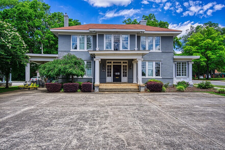 204 W Tuscaloosa St, Florence, AL à louer - Photo principale – Image 1 sur 10