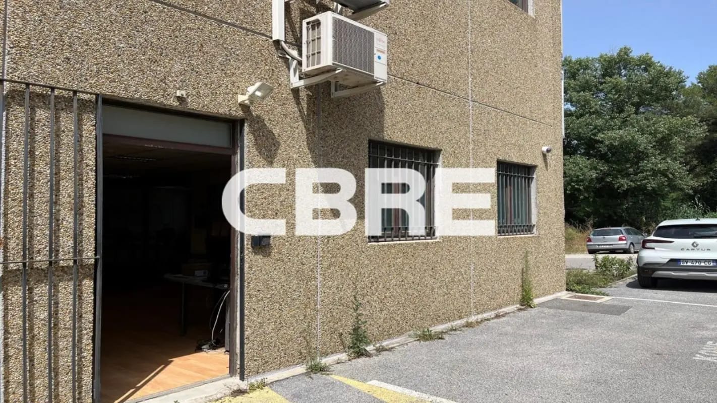 Local d’activités dans SOPHIA ANTIPOLIS à louer Photo de l’immeuble– Image 1 sur 10