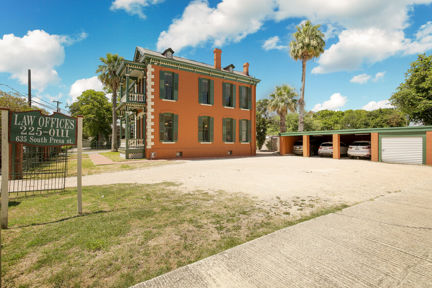 635 S Presa St, San Antonio, TX à vendre - Photo de l’immeuble – Image 3 sur 25