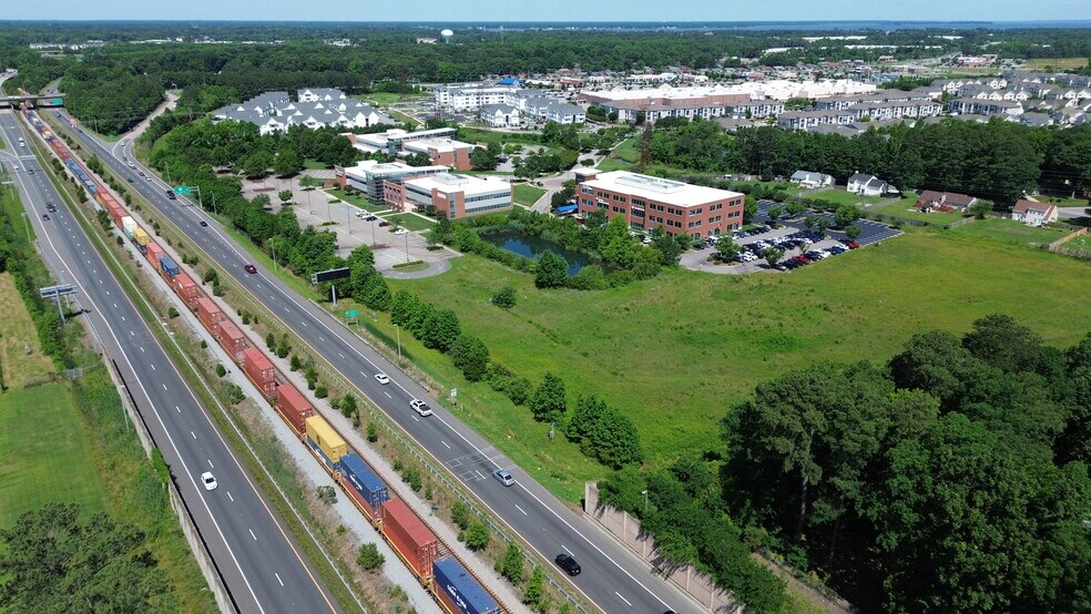 1050 University Blvd, Portsmouth, VA à louer - Photo de l’immeuble – Image 3 sur 3