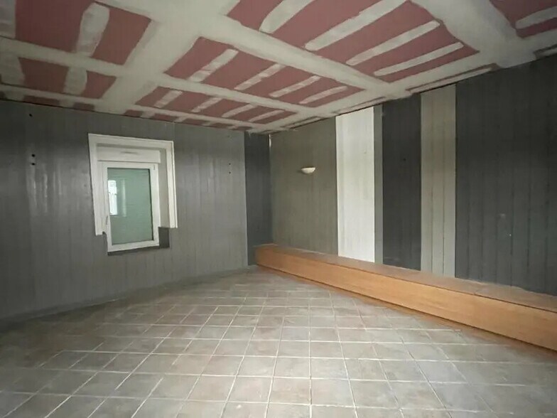 Local commercial dans Vannes à louer - Photo intérieure – Image 2 sur 2