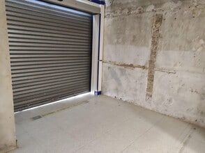 Local commercial dans Esplugues de Llobregat, Barcelona à louer Photo intérieure– Image 1 sur 11
