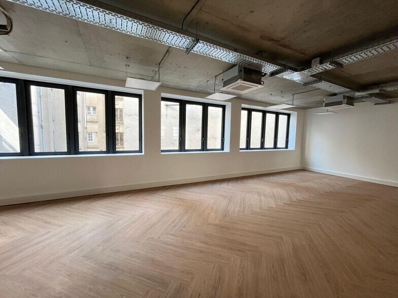 18 Rue D'Hauteville, Paris à louer - Photo intérieure – Image 2 sur 18
