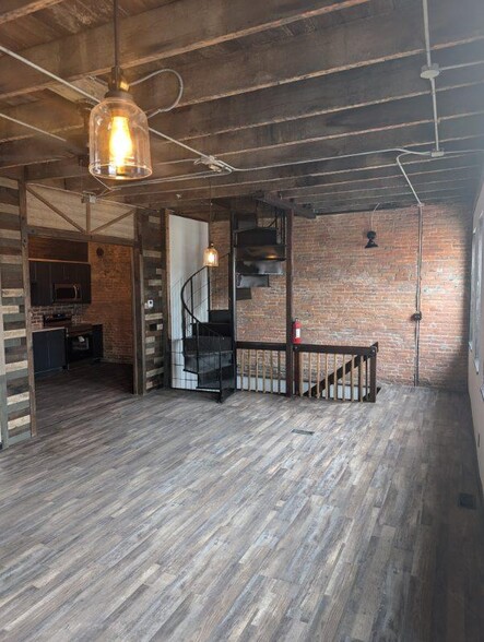 204 W Main St, Belleville, IL à vendre - Photo de l’immeuble – Image 2 sur 29