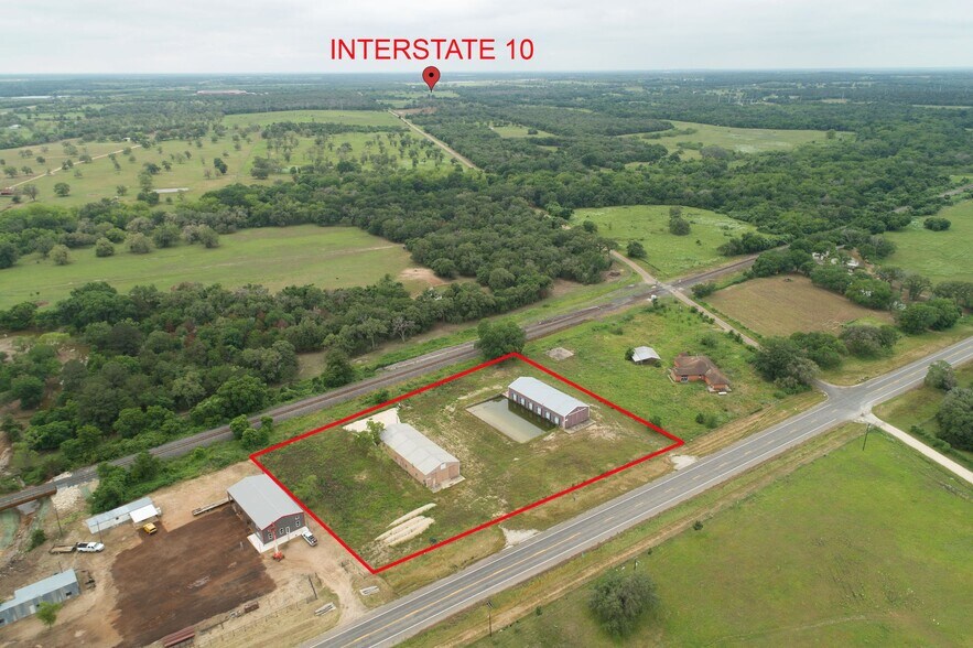 8501 US-90, Harwood, TX à vendre - Photo principale – Image 1 sur 22