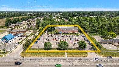 32743 23 Mile Rd, New Baltimore, MI à louer Photo de l’immeuble– Image 2 sur 4
