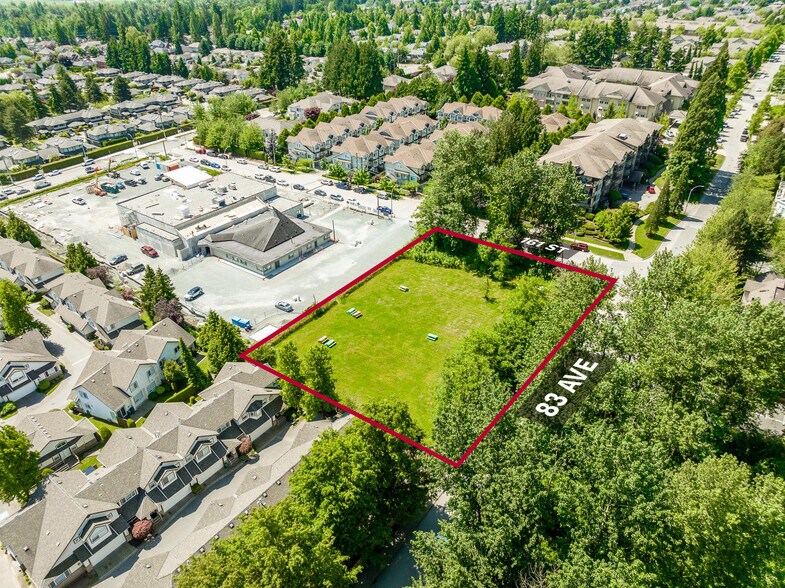 8286 161 st, Surrey, BC à vendre - Photo de l’immeuble – Image 2 sur 10