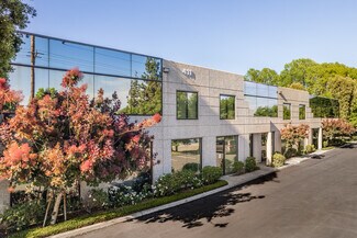 Plus de détails pour 411 W Lambert Rd, Brea, CA - Local d'activités à louer