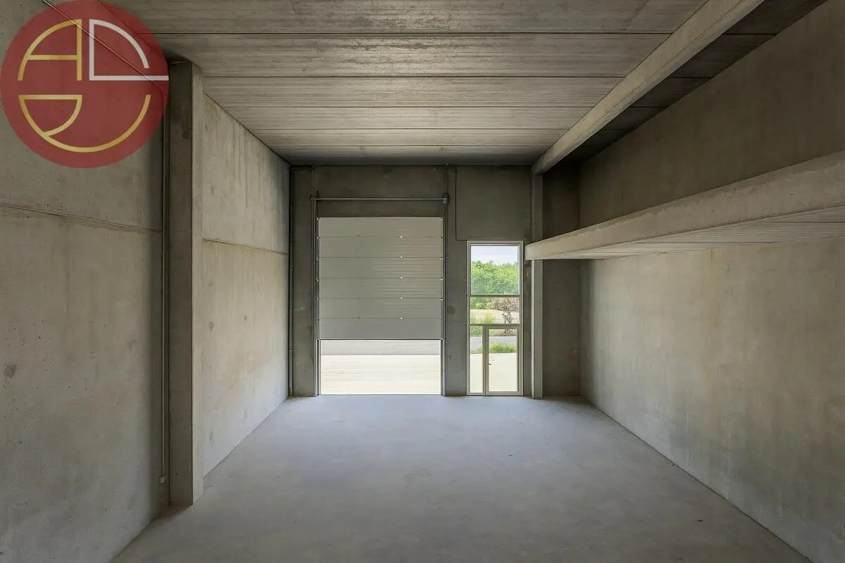 Industriel/Logistique dans Castanet-Tolosan à vendre Photo intérieure– Image 1 sur 5