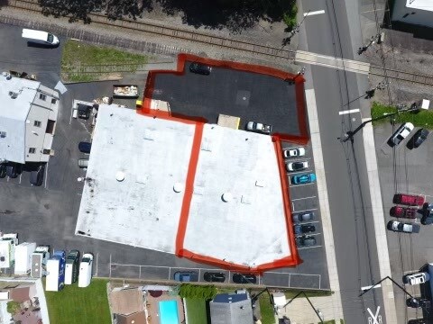27 Utter Ave, Hawthorne, NJ à louer - Photo de l’immeuble – Image 2 sur 11