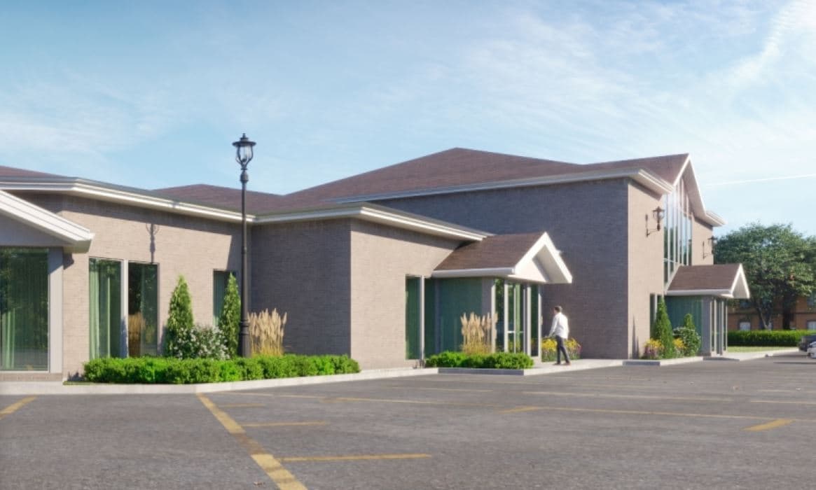 3033-3043 Monseigneur-Dufour Rue, La Baie, QC à louer Photo principale– Image 1 sur 2