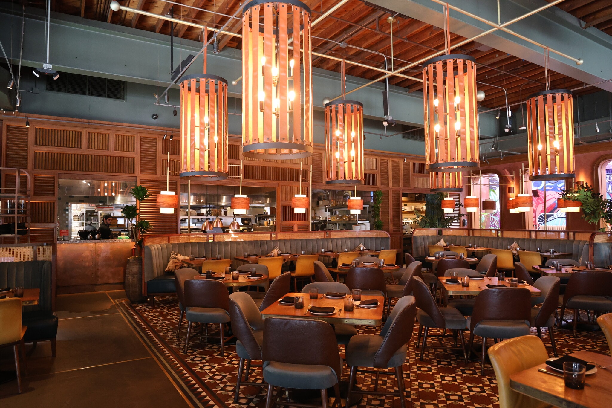 5556 NE 4th Ct, Miami, FL à louer Photo principale– Image 1 sur 6