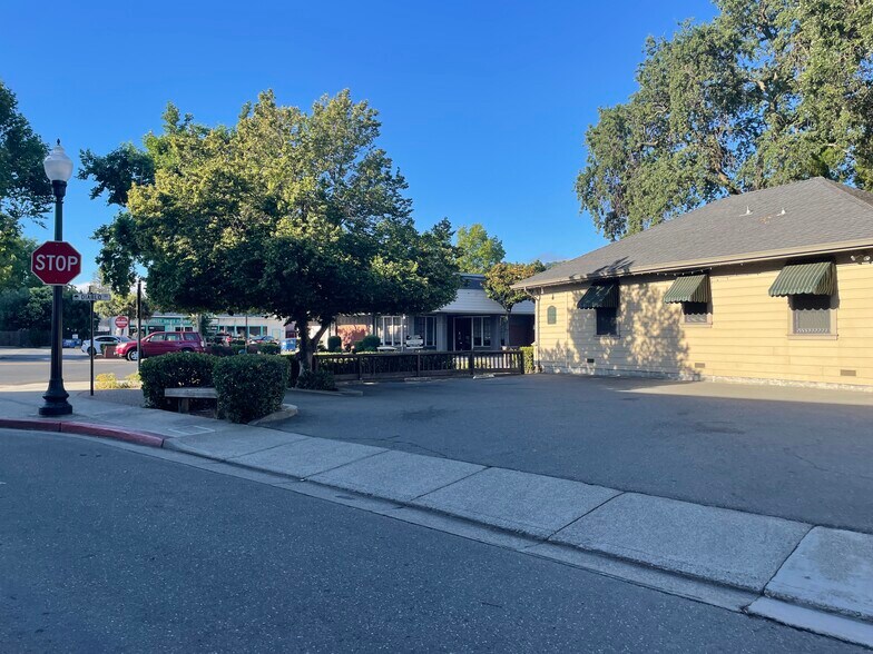 146 Diablo Rd, Danville, CA à vendre - Photo de l’immeuble – Image 2 sur 8