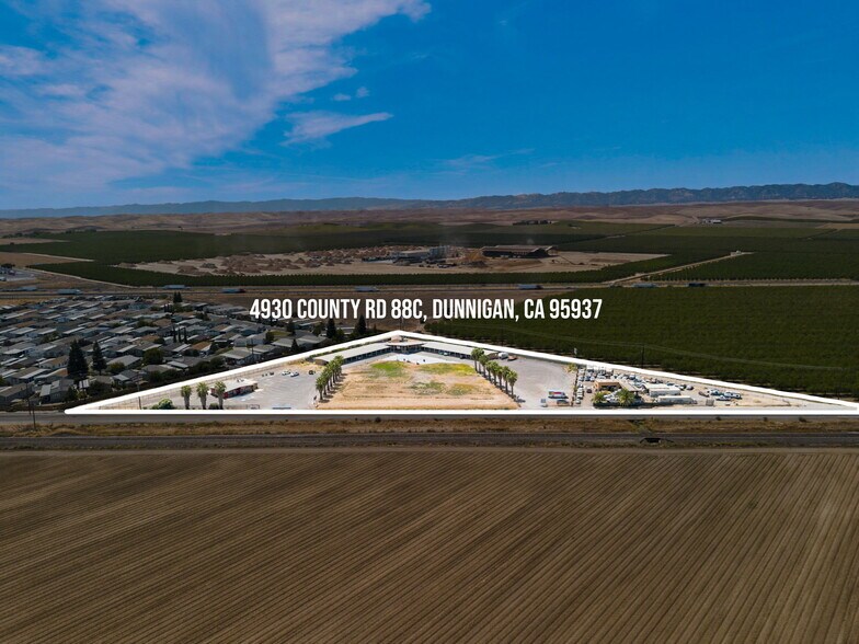 4930 W County Rd, Dunnigan, CA à vendre - Photo de l’immeuble – Image 3 sur 16