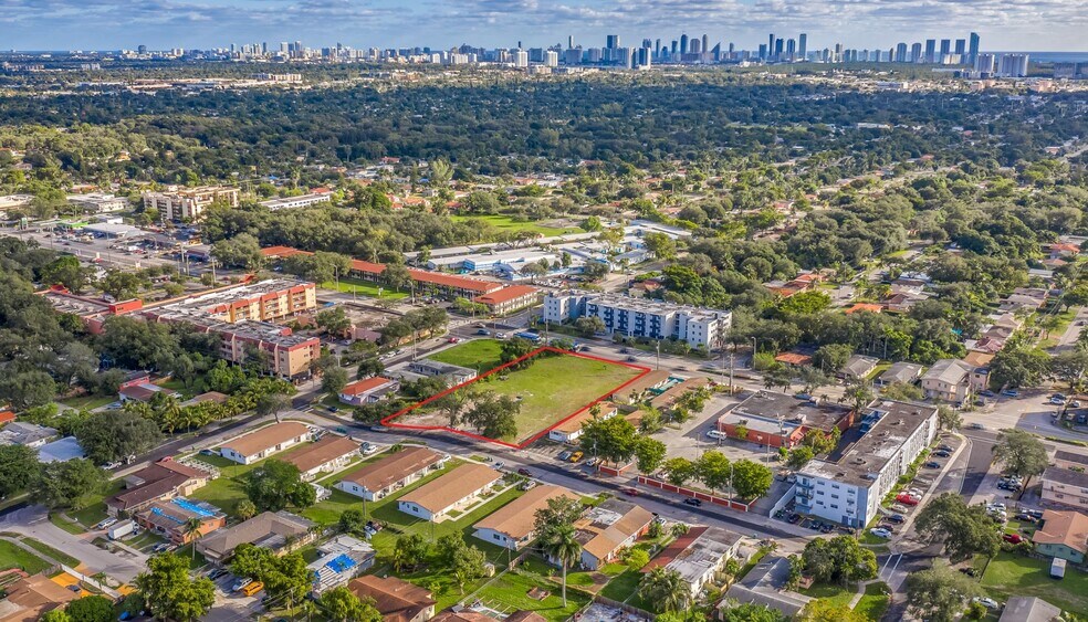 14420 NE 6th Ave, North Miami, FL à vendre - Aérien – Image 2 sur 12