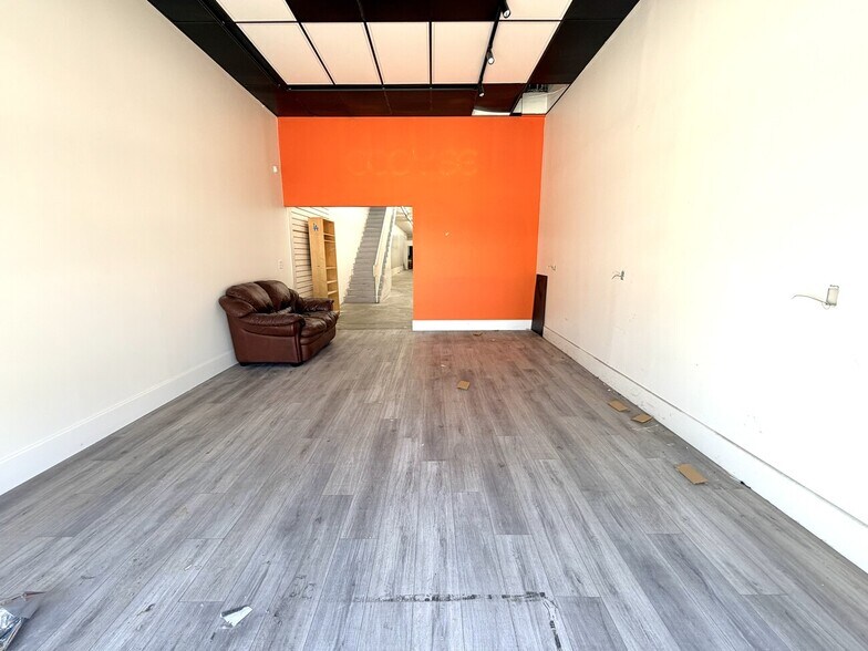525-529 Los Angeles St, Los Angeles, CA à louer - Photo de l’immeuble – Image 3 sur 28