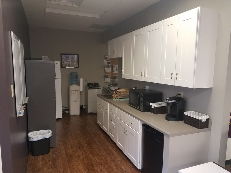 7721 Clayton Rd, Saint Louis, MO à louer - Autre – Image 3 sur 7
