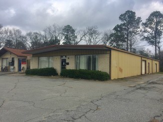 Plus de détails pour 405 Martin Luther King Jr Dr, Fort Valley, GA - Local commercial à vendre