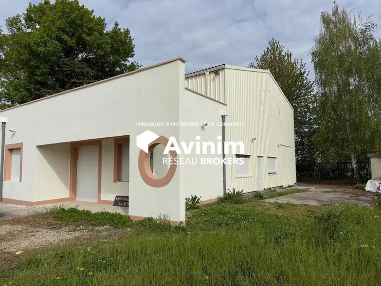 Industriel/Logistique dans Méru à vendre - Photo de l’immeuble – Image 3 sur 9