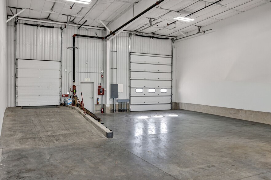 695 W 1700 S, Logan, UT à louer - Photo de l’immeuble – Image 3 sur 7