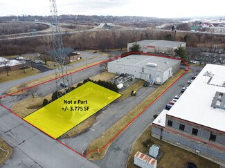 Plus de détails pour 3 Enterprise Dr, Albany, NY - Local d’activités à vendre