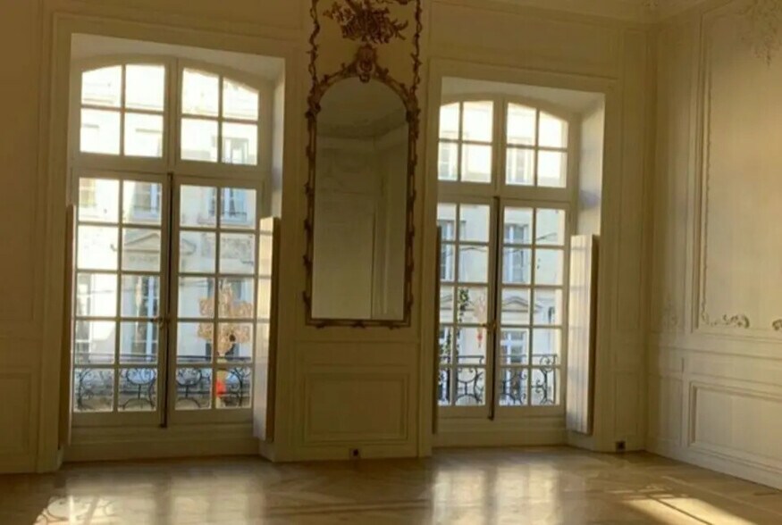 Bureau dans Paris à louer - Photo de l’immeuble – Image 2 sur 3