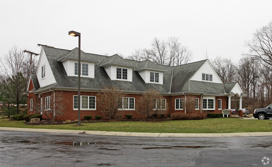 510 N Leavitt Rd, Amherst, OH à vendre - Photo principale – Image 1 sur 4
