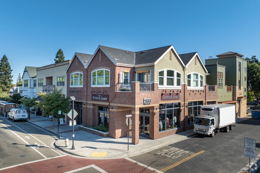 200 Railroad Ave, Danville, CA à louer - Photo de l’immeuble – Image 1 sur 11