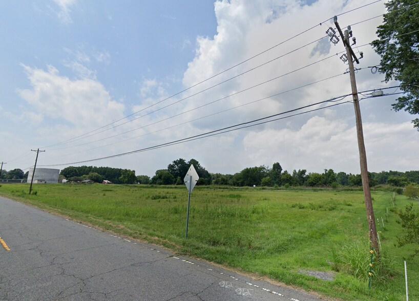 3177 Salisbury Hwy, Statesville, NC à vendre - Photo principale – Image 1 sur 7