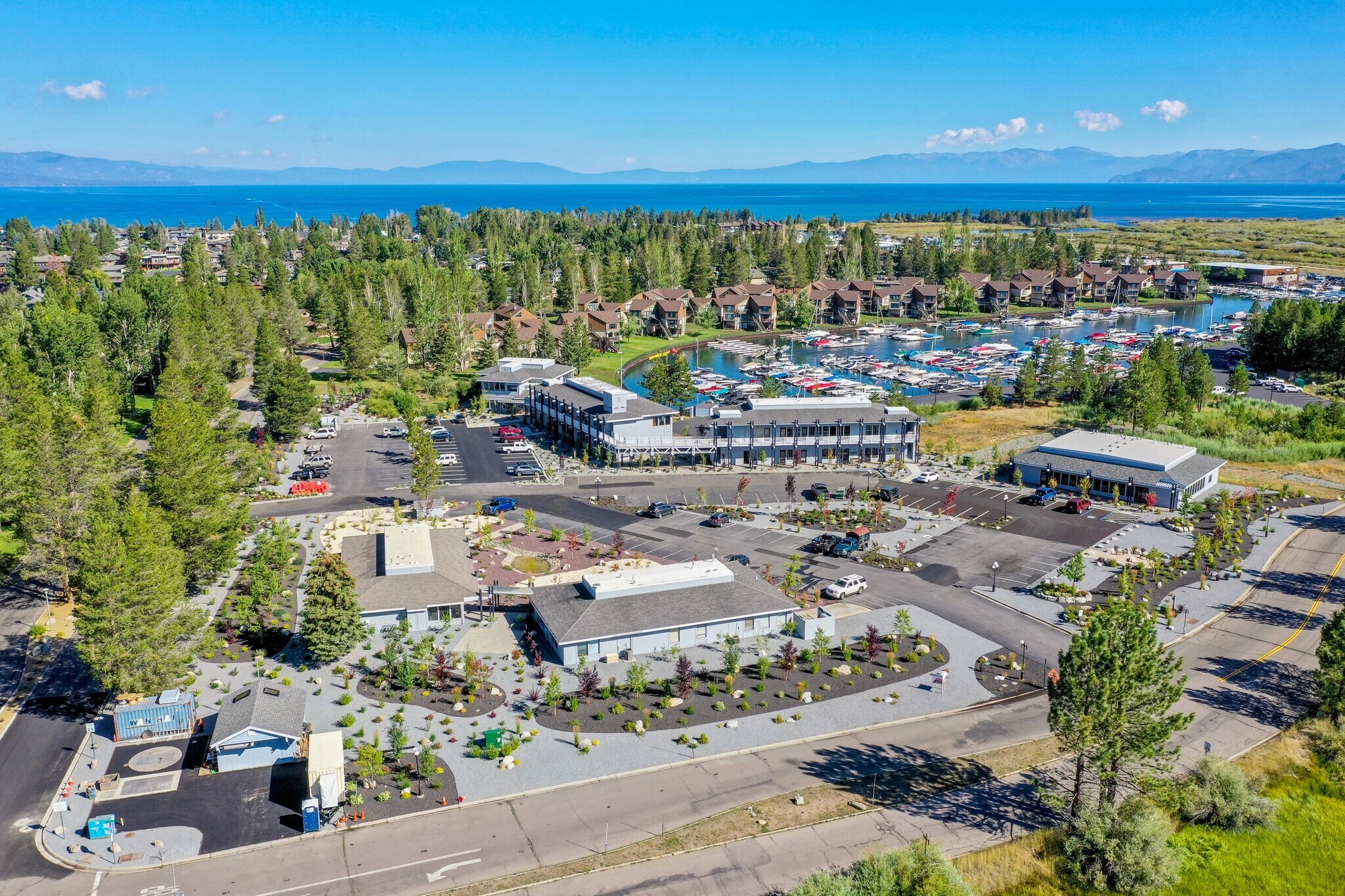 589-595 Tahoe Keys Blvd, South Lake Tahoe, CA à vendre Photo principale– Image 1 sur 14