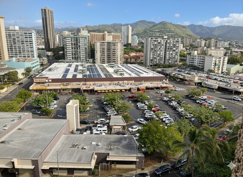 801 Kaheka St, Honolulu, HI à louer - Photo de l’immeuble – Image 2 sur 7