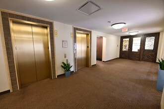 1826 N Loop 1604 W, San Antonio, TX à louer Photo intérieure– Image 2 sur 17
