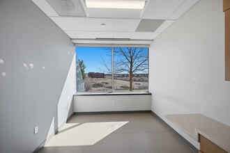 630 Plaza Dr, Highlands Ranch, CO à louer Photo intérieure– Image 1 sur 12