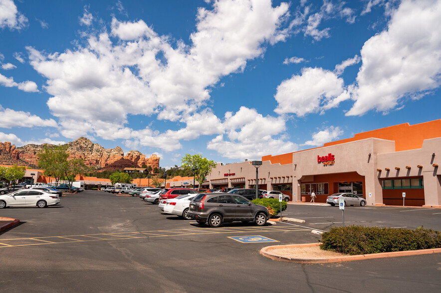 160 Coffee Pot Dr, Sedona, AZ à louer - Photo de l’immeuble – Image 3 sur 8